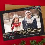 Cartão De Festividades Quadro de Fotografias do Red Berries Dourado | Fel<br><div class="desc">Este cartão festivo e festivo de Natal apresenta uma foto-frame,  winterberry e diz Feliz Natal e Feliz ano novo!</div>