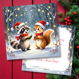 Cartão De Festividades Raccoon e Esquilo Manchando Luzes de Natal