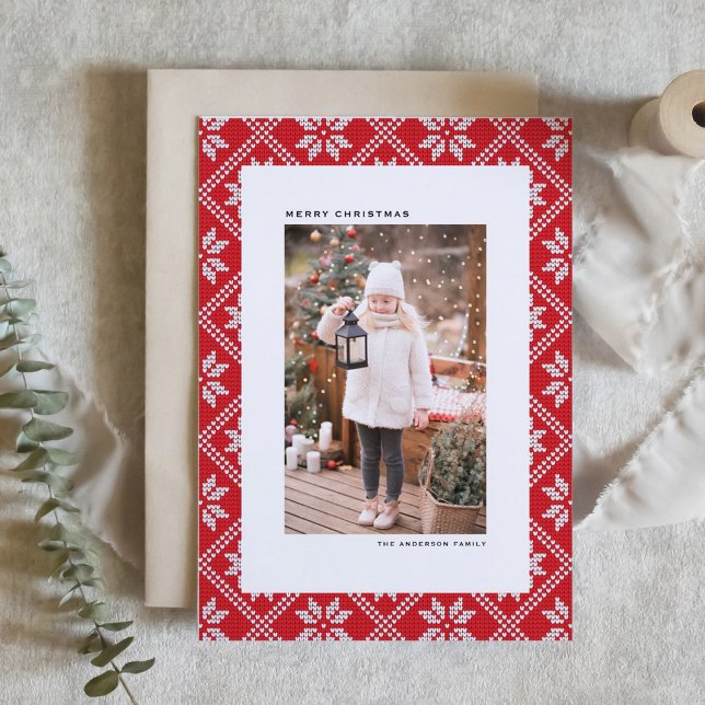 Cartão De Festividades Red Fair Isle Knit Foto do Padrão (Red Fair Isle Knit Pattern Photo Christmas Holiday Card)