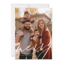 Retrato de página inteira com Merry em script