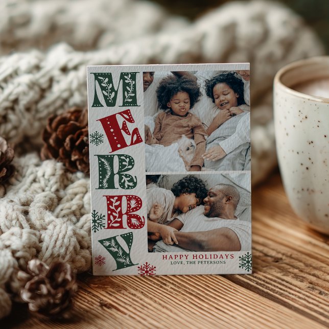 Cartão De Festividades Retro Green Red Merry 2-Photo Christmas (Retro Green Red Merry 2-Photo Christmas Holiday Card)