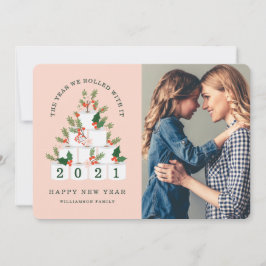 Cartão De Festividades Rolado com a sua árvore de papel de banheira de Na