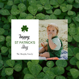 Cartão De Festividades Rua de shamrock com sorte minimalista. Foto do dia