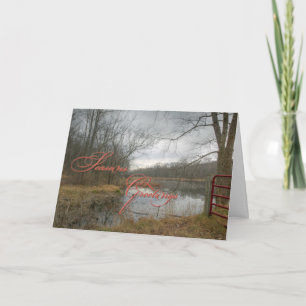 Cartão De Festividades Saudações da temporada - Porta Vermelha na chuva