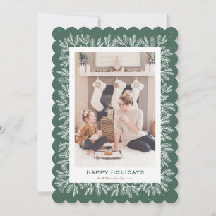 Cartão De Festividades Snowy Tree Cones Green Family Foto