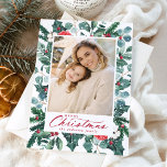 Cartão De Festividades Snowy Winter Botanical Felry Foto de Natal<br><div class="desc">Mande desejos quentes de férias para a família e amigos com um cartão com fotos elegante de feriado por Late Bloom Paperie! O cartão festivo apresenta sua foto vertical favorita emoldurada por flores vermelhas pintadas, floradas de algodão, bagas holly, folhas de eucalipto e ramos de pinheiro. "Feliz Natal" é apresentado...</div>