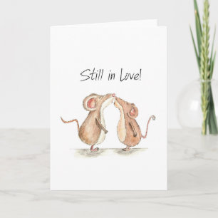 Cartão De Festividades Still in Love - Two cute kissing Mice