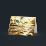 Cartão De Festividades Tema do Natal/praia, oceano, ondas, areia, água<br><div class="desc">Este cartão é baseado em uma pintura acrílica e mostra uma extensão bonita da praia com ondas delicadas e um céu dourado. Um grande cartão para comemorar a época natalícia. Este cartão é bastante, contemplativo e ao mesmo tempo inspirando. O carácter tipo subdued leve de modo que seus amados possam...</div>