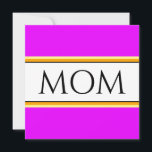 Cartão De Festividades Texto MOM Tinta-rosa-rosa-Tropical Cor-de-rosa-bra<br><div class="desc">Este design de classe divertida apresenta dentro de fonte preta moderna uma ampla faixa central branca realçada com pinstripes pretas,  amarelas e laranja contra um fundo rosa tropical vibrante com MOM escrito na design. O texto pode ser personalizado.</div>