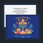 Cartão De Festividades Texto personalizado Happy Hanukkah ✡️<br><div class="desc">Esta feliz carta de saudação de Chanucá é uma forma deliciosa de celebrar o Festival das Luzes! A frente apresenta uma linda menorah ilustrada com todas as velas acesas, cercada por símbolos tradicionais de Chanucá, como sonhos, gelt, sufganiyot e lats. As cores vibrantes e a letra lúdica de "Feliz Chanucá"...</div>