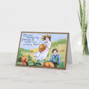 Cartão De Festividades Thanksgiving Card - Children in Pumpkin Patch