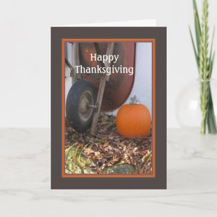 Cartão De Festividades Thanksgiving Pumpkin and Wheelbarrow Holiday Card