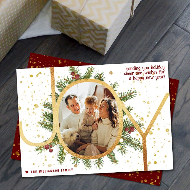 Cartão De Festividades Trendy Joy Pine Boughs Wreath Foto de Natal (Criador carregado)