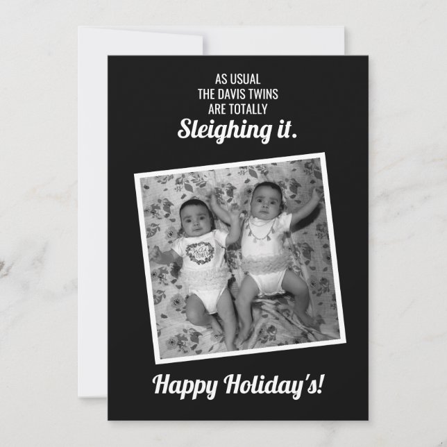Cartão De Festividades Twins Sleighing It Holiday Card (Frente)