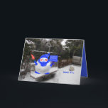 Cartão De Festividades Uma pimenta um o dia<br><div class="desc">Este é um bonito,  carnudo,  terra arrendada do boneco de neve 
uma pimenta em uma mão e uma bandeira na outro, 
com a mensagem,  "uma pimenta um o dia manteve o frio em
baía. Permaneça morno,  feliz e saudável esta estação".</div>