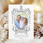 Cartão De Festividades Vintage Black Frame Season's Saudações Foto<br><div class="desc">Este natal plano | o cartão de feriado apresenta um quadro de vintage preto com uma foto. Para uma personalização mais avançada deste design,  clique no BOTÃO FERRAMENTA DESIGN AZUL acima!</div>