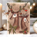 Cartão De Festividades Vintage Buck E Doe Deer Christmas<br><div class="desc">Vintage Buck E Doe Deer De Natal. Este design apresenta um dólar e um veado de cachorro com Enfeites de natal pendurados nas suas galhadas. Que bela cena de feriado retrô. Personalize este design personalizado com sua própria saudação de dentro.</div>