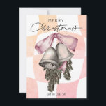 Cartão De Festividades Vintage Felry Christmas Bels Arcos Natal<br><div class="desc">Experimente uma explosão do passado com nossa animadora Vintage Merry Christmas Bells Arcos Pink e White Holiday Card. Adornada com um fundo retrorreflector rosa e branco do verificador, este cartão chama a atenção para as memórias quentes de feriado de sua época. As cinzas e os arcos cor-de-rosa criam uma vista...</div>