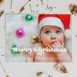 Cartão De Festividades Vintage Retro Script Feliz Foto De Natal<br><div class="desc">Feliz cartão de Natal! Uma tipografia moderna para esta coleção de cartões com fotos de Férias de inverno. Para personalizar com a sua imagem de família favorita. Você também pode mudar facilmente a cor da fonte ou do plano de fundo para o seu gosto.</div>
