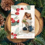Cartão De Festividades Watercolor Berries Douradas Fotos Modernas de Stri<br><div class="desc">Espalhe a alegria de férias com este cartão festivo de férias com as suas fotografias favoritas rodeadas de bagas de cor-de-água, folhas verdes, listras brancas e cor-de-rosa macio e bolinhas brilhantes de ouro. Mude a saudação de feriados felizes para Feliz Natal, Feliz ano novo, etc. A parte de trás apresenta...</div>