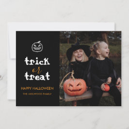 Cartão De Festividades Whimsical Trick or Treat Script Halloween Photo