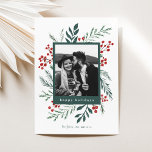 Cartão De Festividades Winter Botanicals Christmas Photo Green Happy<br><div class="desc">Este cartão de feriado de 1 foto, completamente personalizável, apresenta uma elegante botânica de wintery color aquosa pintada manualmente, que elegantemente enquadra sua foto. Vem com um padrão correspondente no verso e na sala para escrever uma mensagem personalizada. Quer personalizar ainda mais? Clique em "Editar usando a Ferramenta de Design."...</div>