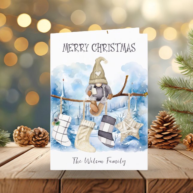 Cartão De Festividades Winter Lady Gnomo no Branch Felry Christmas (Winter Lady Gnome on Branch Merry Christmas Holiday Card)