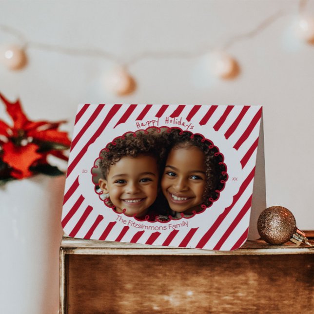 Cartão de Foto de Férias com Listra de Cana-de-Açú (Retro Candy Cane Whimsical Striped Christmas folded card)