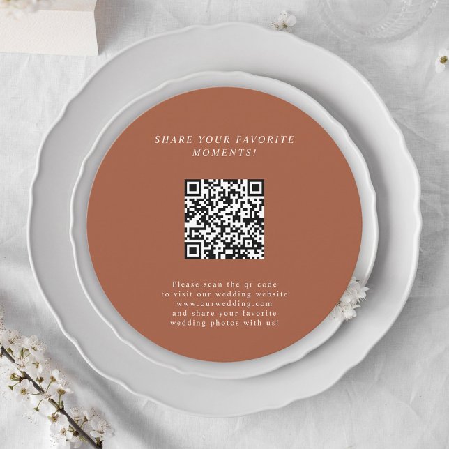 Cartão de gabinete de código QR de casamento minim (Elegant Minimalist Wedding QR Code Enclosure Card)