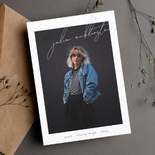 Cartão de Graduação de Segundo grau de Foto Modelo