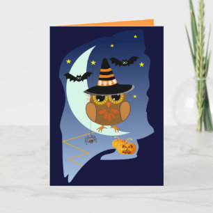 Cartão de Halloween bonito com coruja, morcegos e 