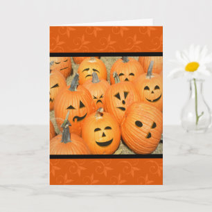 Cartão de Halloween do Canavial de Abóboras Caras