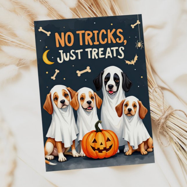 Cartão de Halloween engraçado de cachorros fantasm (Criador carregado)