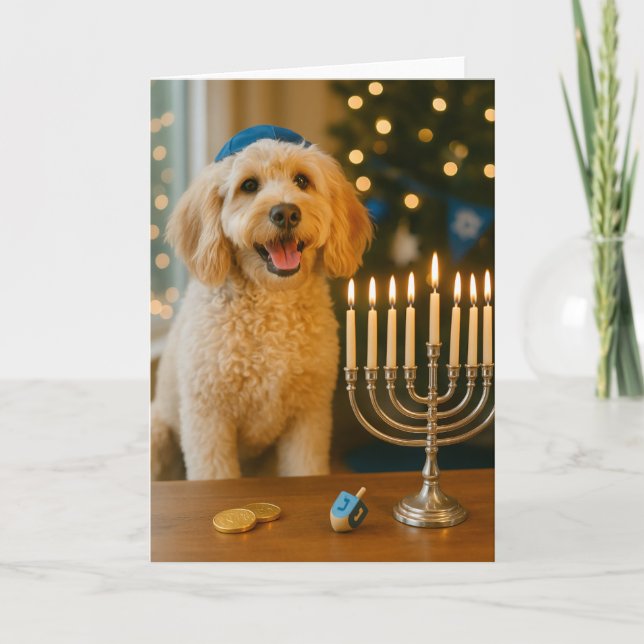 Cartão de Hanukkah do Goldendoodle (Frente)