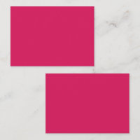 Um conjunto de flores vermelhas e cor-de-rosa com 