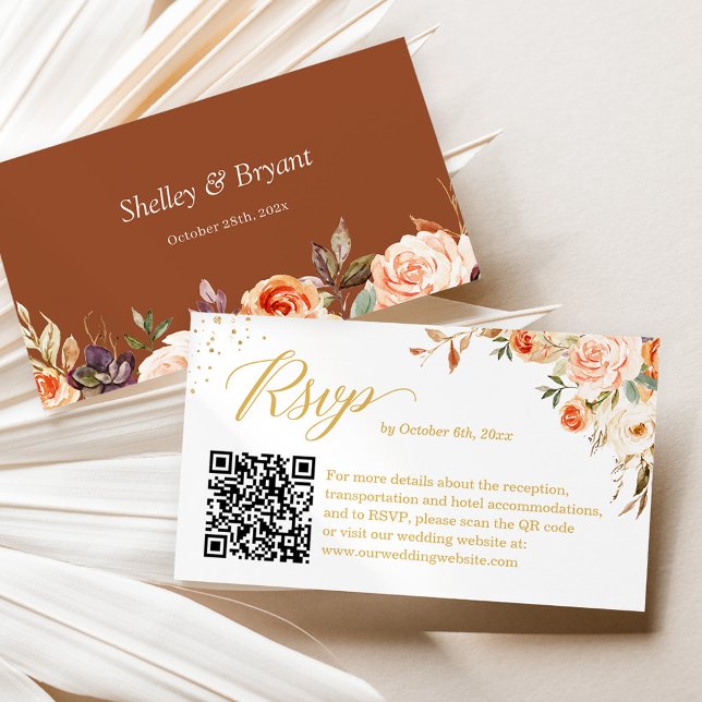 Cartão De Informações Código QR de Casamento Floral Online RSVP Dourado  (Use this QR code card for effortless RSVPs, ensuring guests can easily find wedding details online.)