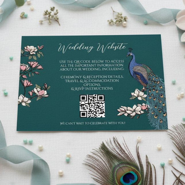 Cartão De Informações Código QR do site Teal Green Peacock Garden (Wedding Website Teal Enclosure Card. Hand Drawn Blue Peacock on Magnolia Tree Branches in Bloom. )