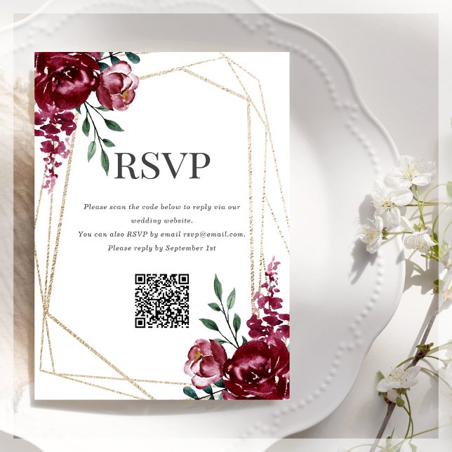 Cartão De Informações Código QR RSVP | Borgonha | Marsala Red Floral (Criador carregado)