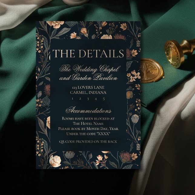 Cartão De Informações Contemporary Black Floral Wedding (Announce your celebration with timeless elegance using this Contemporary Black Floral Wedding Card!)