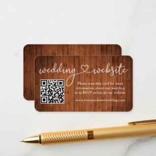 Cartão De Informações Coração Caligrafia Madeira QR Site de Casamento