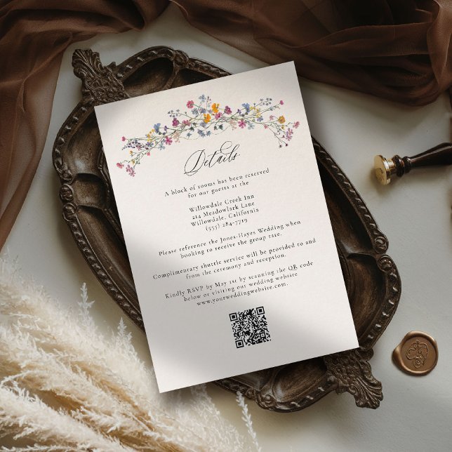 Cartão De Informações Detalhes de Casamento com QR Code Elegante Wildflo (wildflower wedding theme details romantic colorful watercolor pastel floral timeless modern classic)