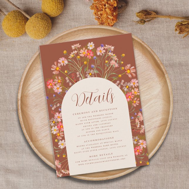 Cartão De Informações Detalhes do Casamento do Arco de Flor Selvagem Rus (Burnt Orange terracotta boho fall wildflower arch wedding details enclosure card Watercolor florals )
