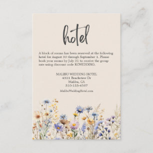 Cartão De Informações Dusty Blue Wildflower Elegant Beige Wedding Hotel