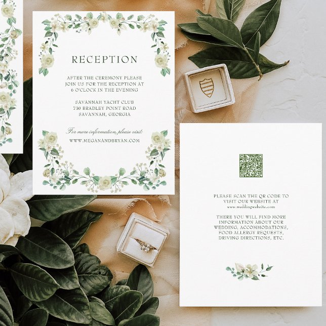 Cartão De Informações Gabinete de Recepção de casamento Megan Simple Gre (Wedding reception enclosure card with white flowers and greenery. Perfect for church weddings.)