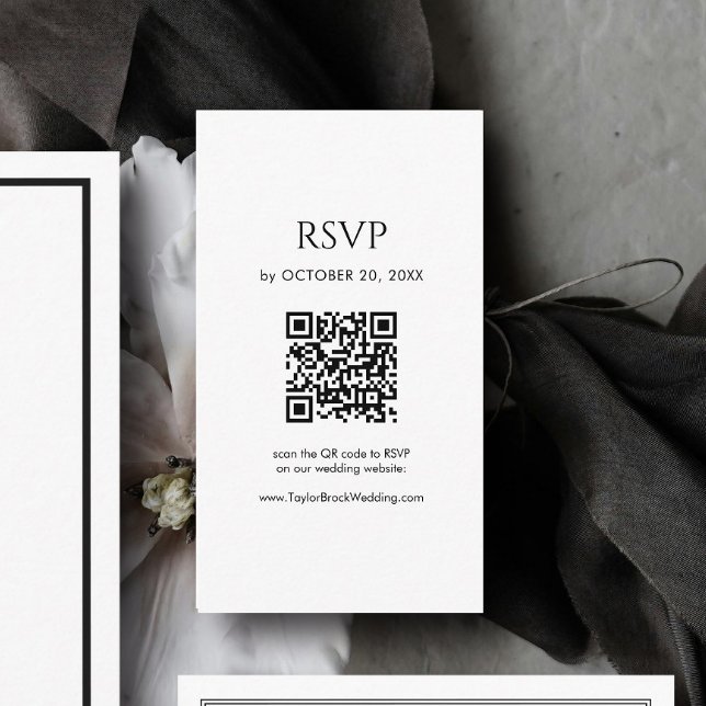 Cartão De Informações Minimalist Black and White Wedding RSVP QR Code (Criador carregado)