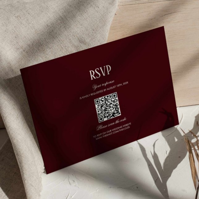 Cartão De Informações Modern Retro Burgundy Wedding QR Code RSVP (burgundy formal wedding rsvp card with qr code, deep red wedding response card, maroon wedding )