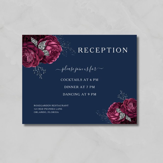 Cartão De Informações Recepção de Casamento Floral Azul Marinho Borgonha (Navy Blue Burgundy Floral Wedding Reception Enclosure Card)