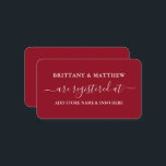 Cartão De Informações Registro de Casamento da Caligrafia Moderna Vermel<br><div class="desc">Cartão de Inserção do Registro de Casamento de Script de Tendy Moderno. Vermelho</div>