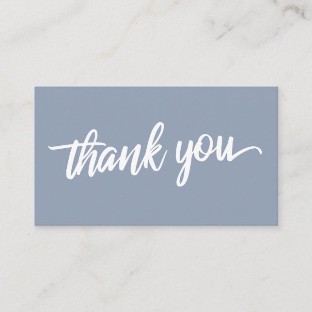 Cartão De Informações Tipografia com Script Mínimo Azul empoeirado Obrig (Frente)