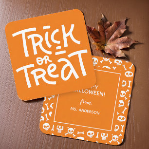 Cartão De Informações Trick Or Treat Halloween Tipografia Moderna Fofa